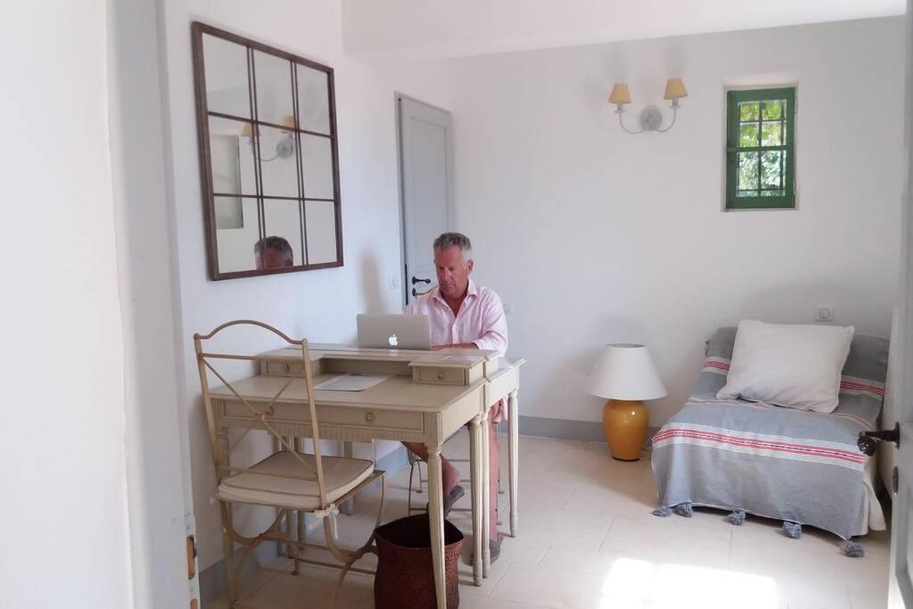Bastide Au Milieu Des Vignes Et Des Oliviers Aups Villa Екстериор снимка