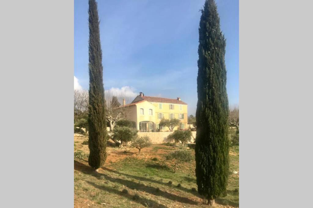 Bastide Au Milieu Des Vignes Et Des Oliviers Aups Villa Екстериор снимка